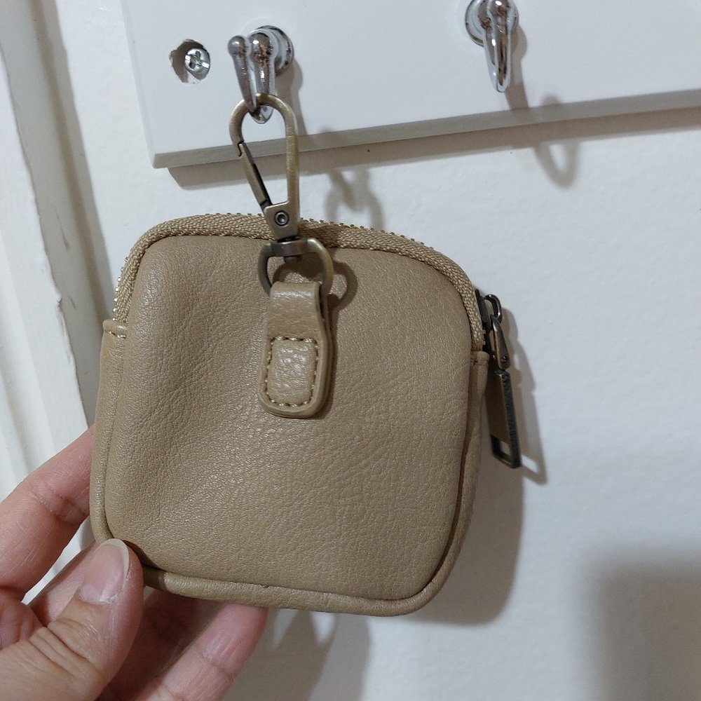 Simple Little Square Coin Purse Mini Clip On Handbag Mini Bag Pouch Clip on - Picture 2 of 4